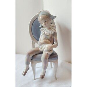 Large Lladro Matte Harlequin Jester Boy Sitting on Chair w/ Cat 10 3/4" T X6"